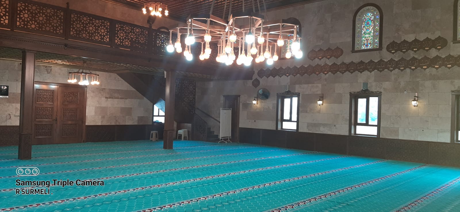 Cami içinde halı altı karbon ısıtma sistemi uygulaması